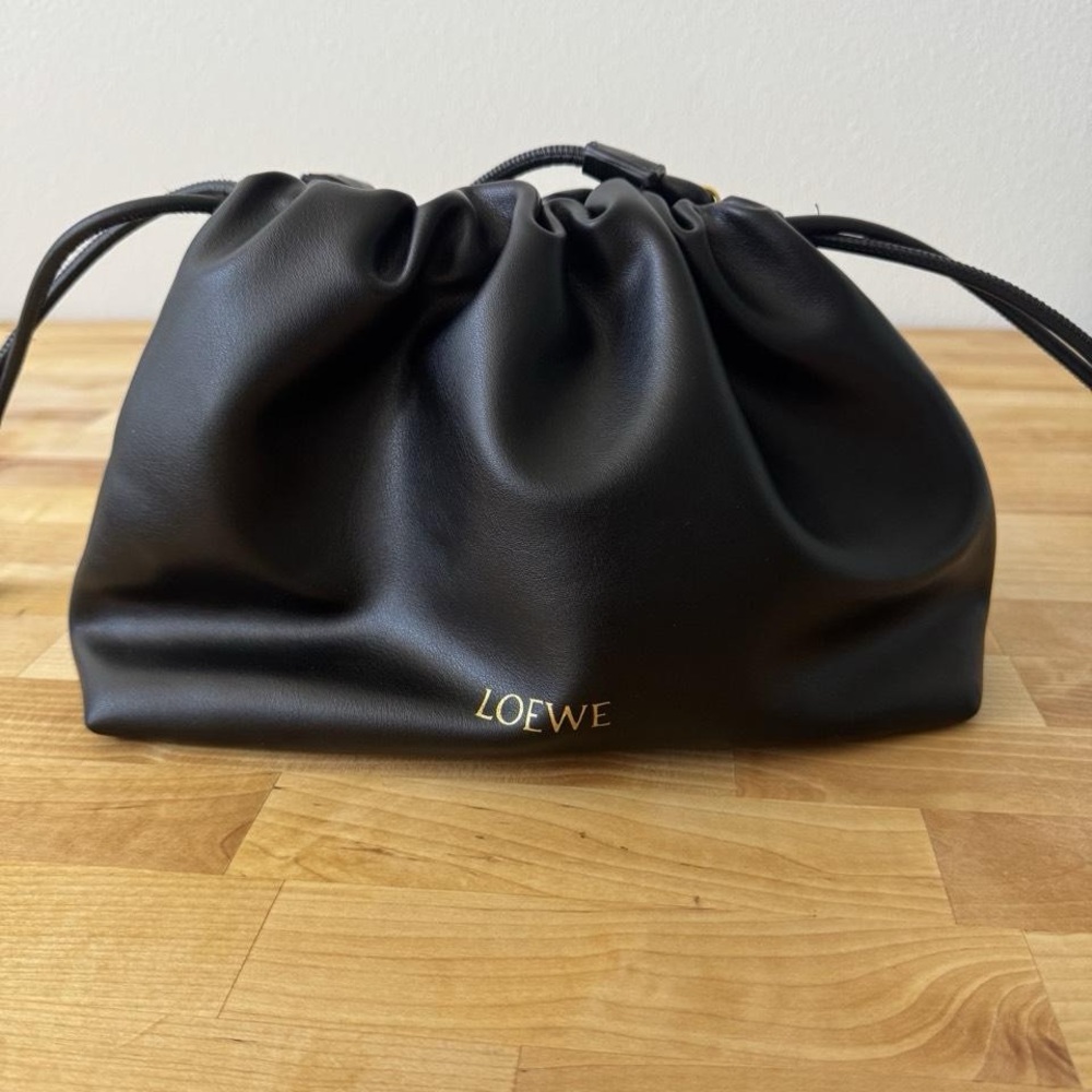 Loewe Medium Flamenco in black